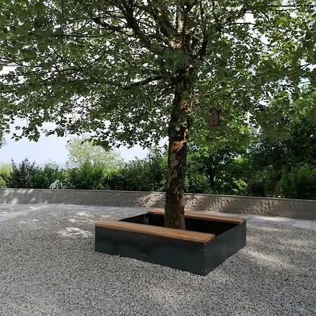 公寓 Schuhmann Therme Aquapulco Ikuna Erlebnispark Zoo Schmiding 20 Min Mit Auto Entfernt Mit Wintergarten Und Garten Ab 3 Naechte Buchbar