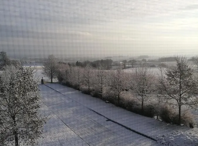 Schuhmann Therme Aquapulco Ikuna Erlebnispark Zoo Schmiding 20 Min Mit Auto Entfernt Mit Wintergarten Und Garten Ab 3 Naechte Buchbar *