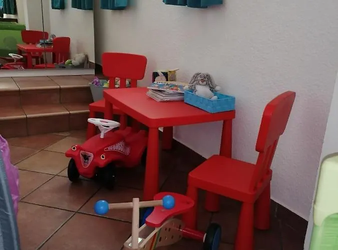 Schuhmann Therme Aquapulco Ikuna Erlebnispark Zoo Schmiding 20 Min Mit Auto Entfernt Mit Wintergarten Und Garten Ab 3 Naechte Buchbar Daire *