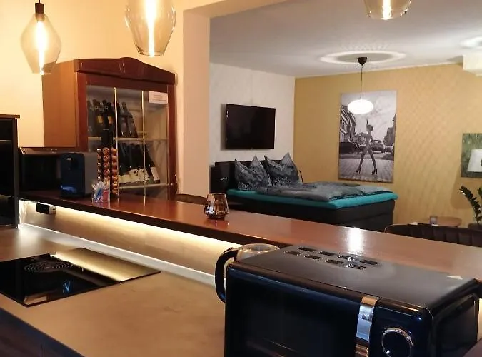 Schuhmann Therme Aquapulco Ikuna Erlebnispark Zoo Schmiding 20 Min Mit Auto Entfernt Mit Wintergarten Und Garten Ab 3 Naechte Buchbar * Hinzenbach