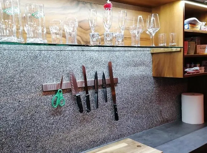 Schuhmann Therme Aquapulco Ikuna Erlebnispark Zoo Schmiding 20 Min Mit Auto Entfernt Mit Wintergarten Und Garten Ab 3 Naechte Buchbar Daire *